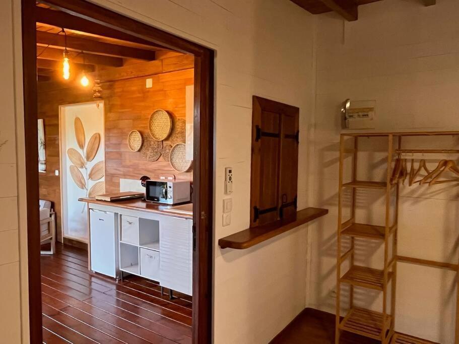 Bungalow Avec Jacuzzi Privatif Sainte-Rose Exterior foto